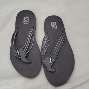 Womens Teva flip flops